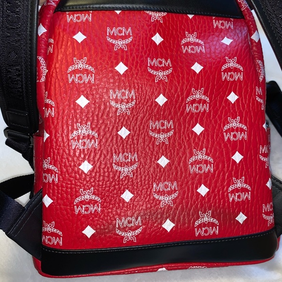 MCM X VALENTINO - Picture 2 of 2